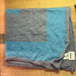 Babaa Soft Merino Gray and Blue Scarf